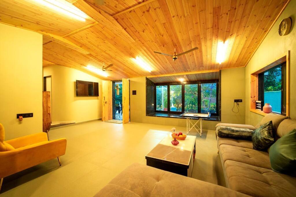 Spicy Mango Lakeside Abode - Luxurious Villa In Pawana Лонавла Екстер'єр фото