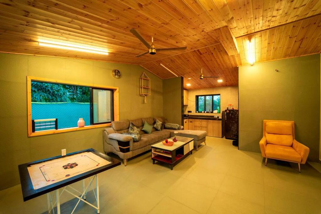 Spicy Mango Lakeside Abode - Luxurious Villa In Pawana Лонавла Екстер'єр фото