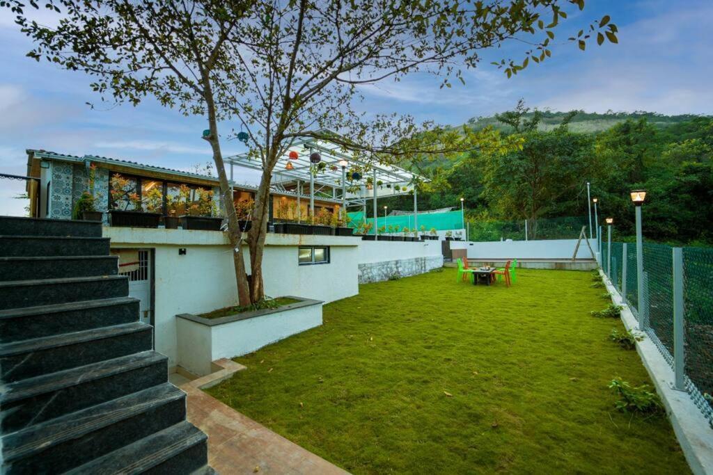 Spicy Mango Lakeside Abode - Luxurious Villa In Pawana Лонавла Екстер'єр фото